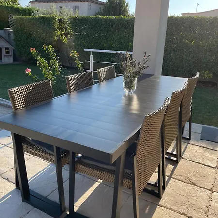 Proche Saint Remy De Provence Villa Molleges Exterior photo