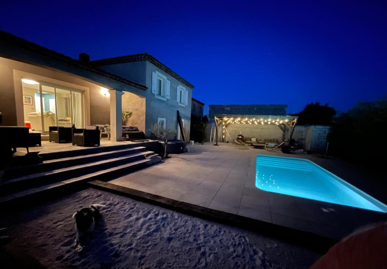 Proche Saint Remy De Provence Villa Molleges